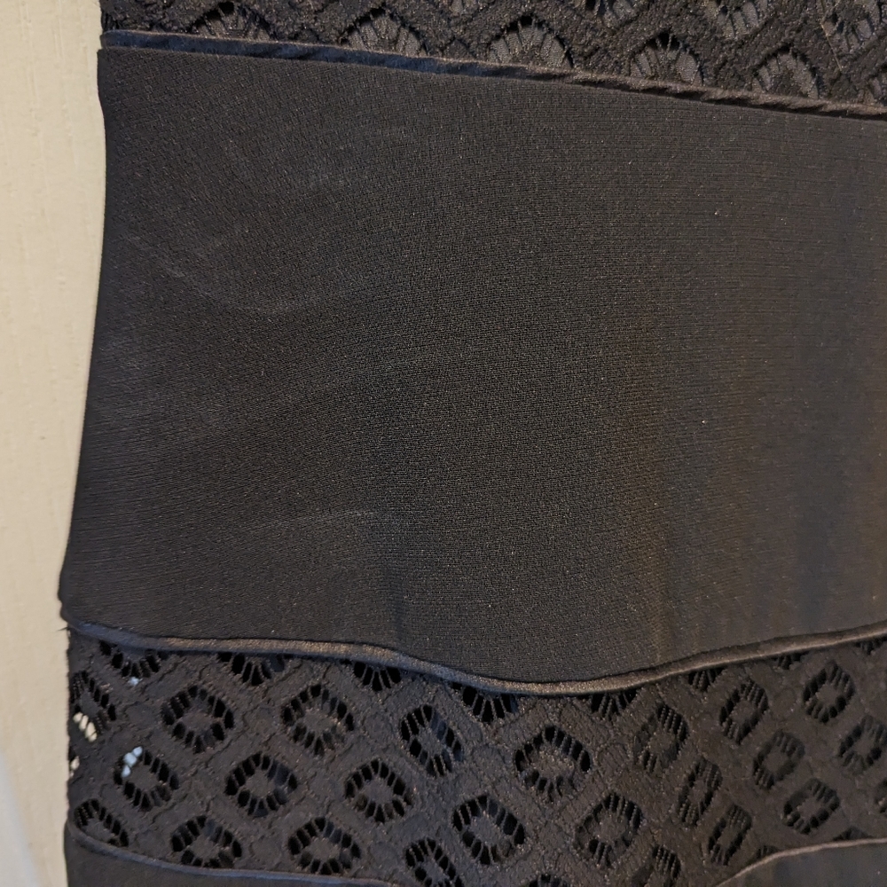 Cinq a Sept Concordia Little Black Dress Fit & Flare Size 2 NEW! - Picture 14 of 16